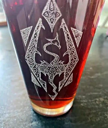 Skyrim Pub Pint Glass, Laser engraved fan art - Geek House Creations