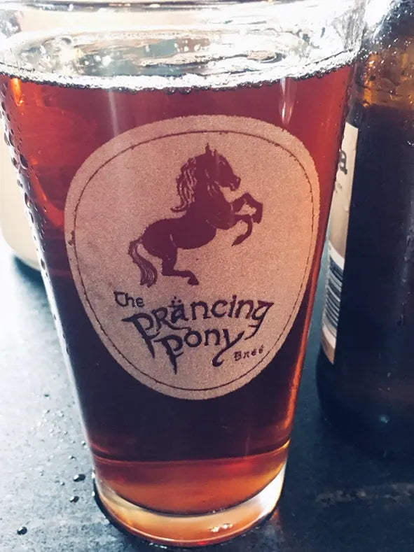 Engraved Prancing Pony Pint Glass, Lord of the Rings Glass - Geek House Creations