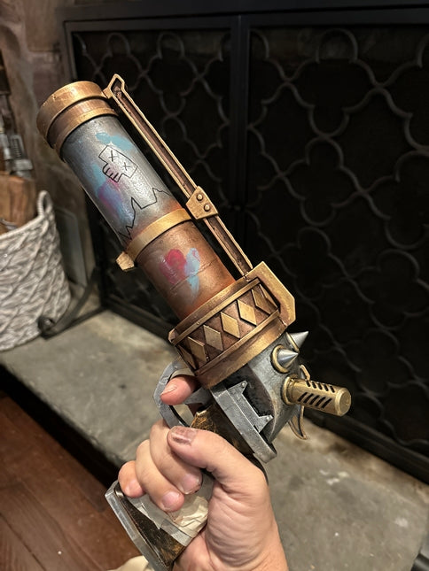 Jinx's pistol Cosplay prop from Arcane and League of Legends - Geek House Creations