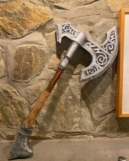 Skyrim Nordic Axe, Foam cosplay and LARP prop - Geek House Creations